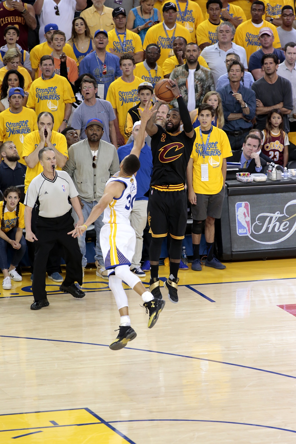 天博体育-亨森：2016年总决赛G7我是现场看的 骑士赢了勇士让我震惊